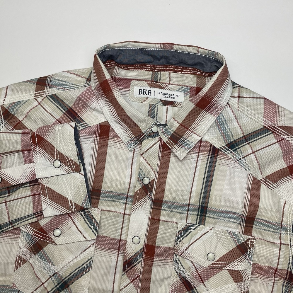 BKE Western Pearl Snap Shirt Mens XL Standard Fit White Red Plaid Long‎ Sleeve